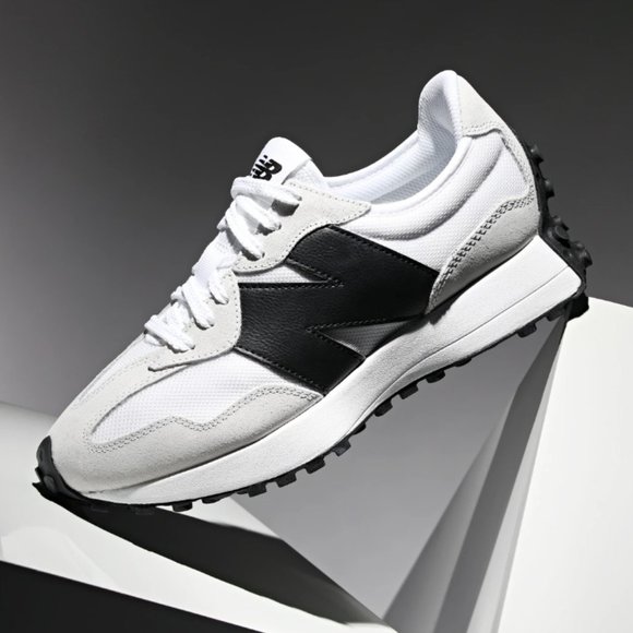 New Balance 327 M5.5/W7 Unisex Sneakers Shoes White BlacK - Picture 2 of 11